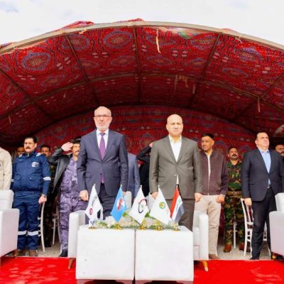 العراق يطلق تطوير حقل خانة لتعزيز إنتاج النفط واستثمار الغاز في ديالى