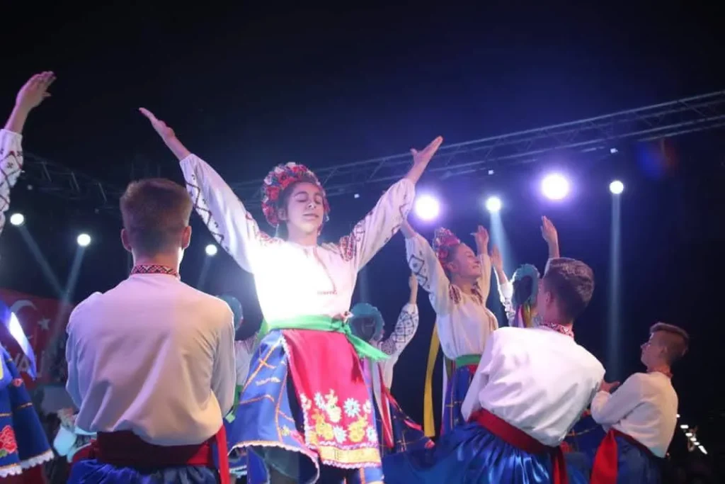 جشن کریسمس اورتاکوی و تنگه بسفر استانبول