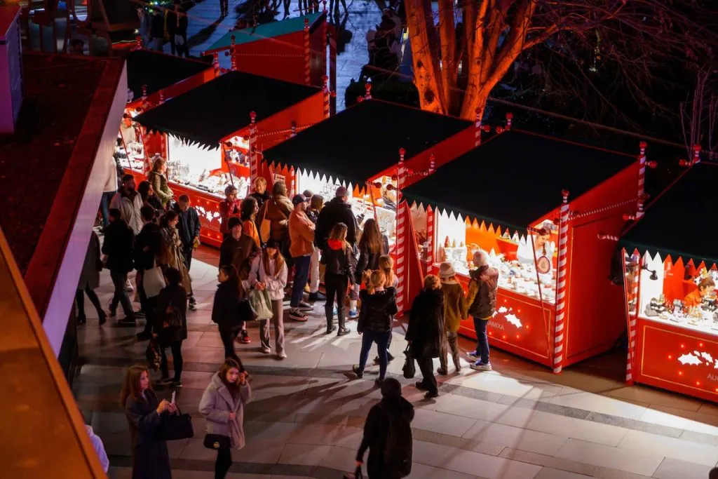 فستیوال استانبول مال و زورلو سنتر در کریسمس