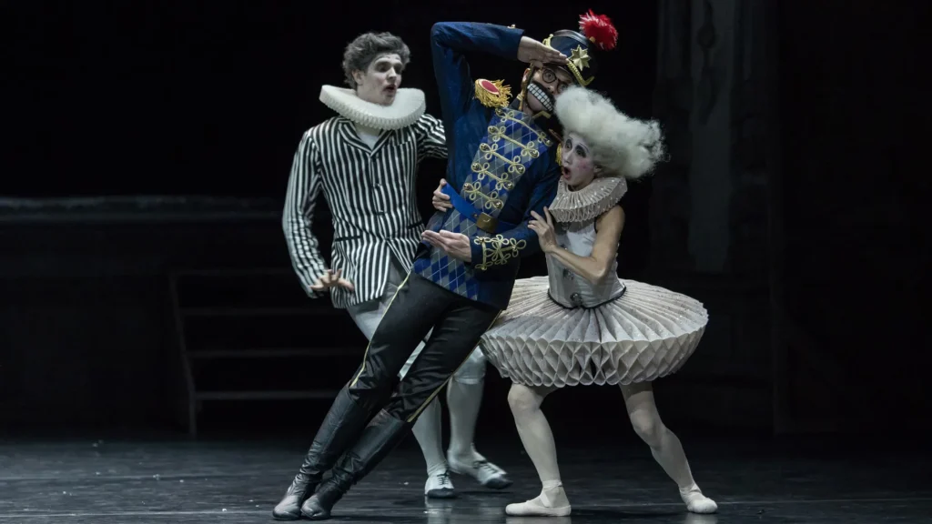 تئاتر بولشوی و باله فندق‌شکن روسیه 