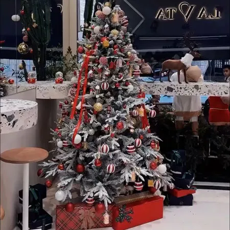 کافه کریسمس در تهران