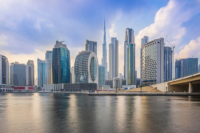 World Bank Upgrades UAE Growth Forecast Amid Non-Oil Sector Expansion and Easing Oil Cuts