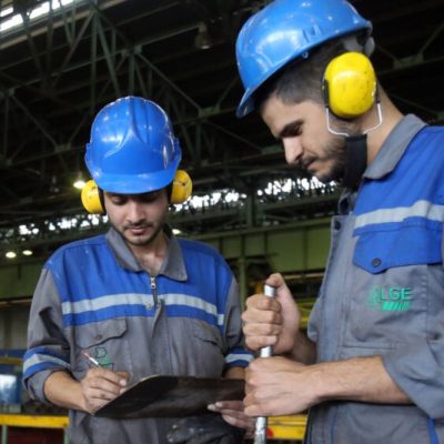 Iran’s Economy Grows 1.4% in First Two Months of Iranian Year